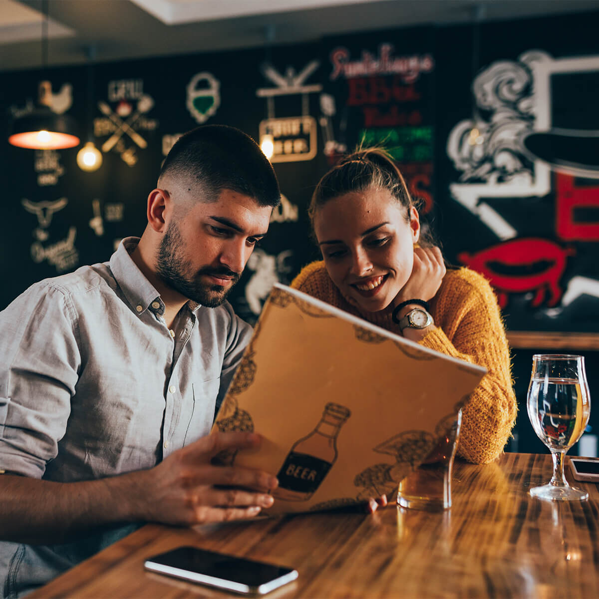 Elaborer une carte de boissons et de plats innovante et attrayante